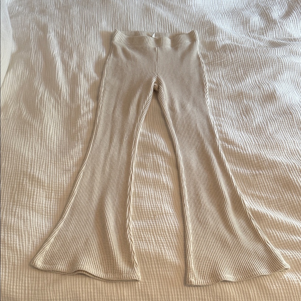 Kids Cream Ribbed Flare Pants